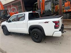 نيسان فرونتر